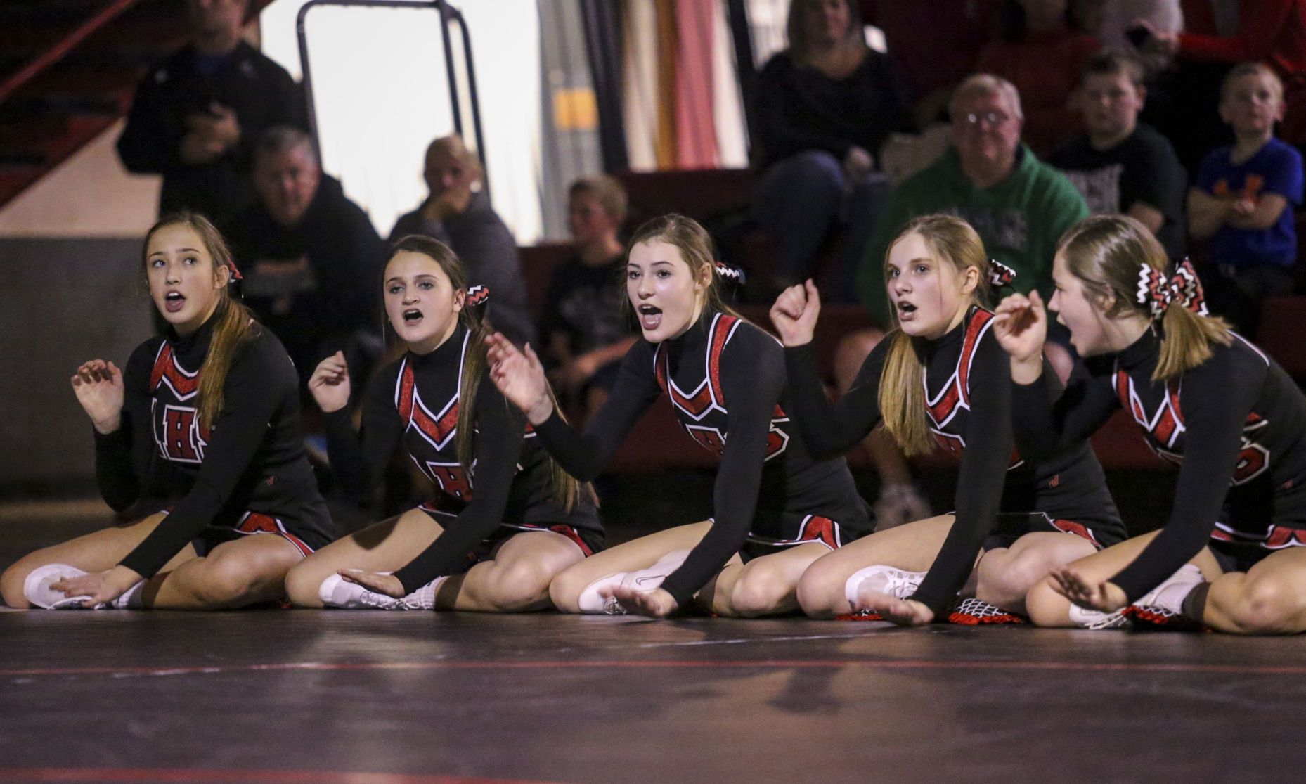012418-BETTENDORF-ASSUMPTION-WRESTLING-023